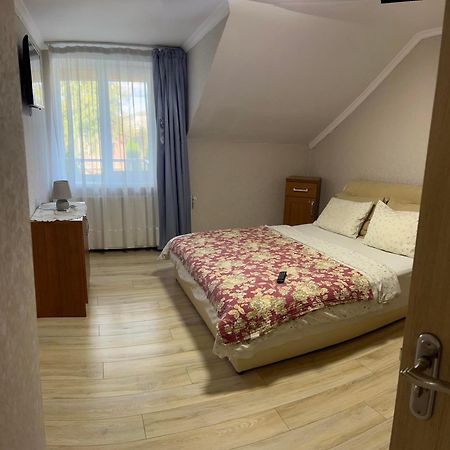 Holiday House Βίλα Berehove  Εξωτερικό φωτογραφία
